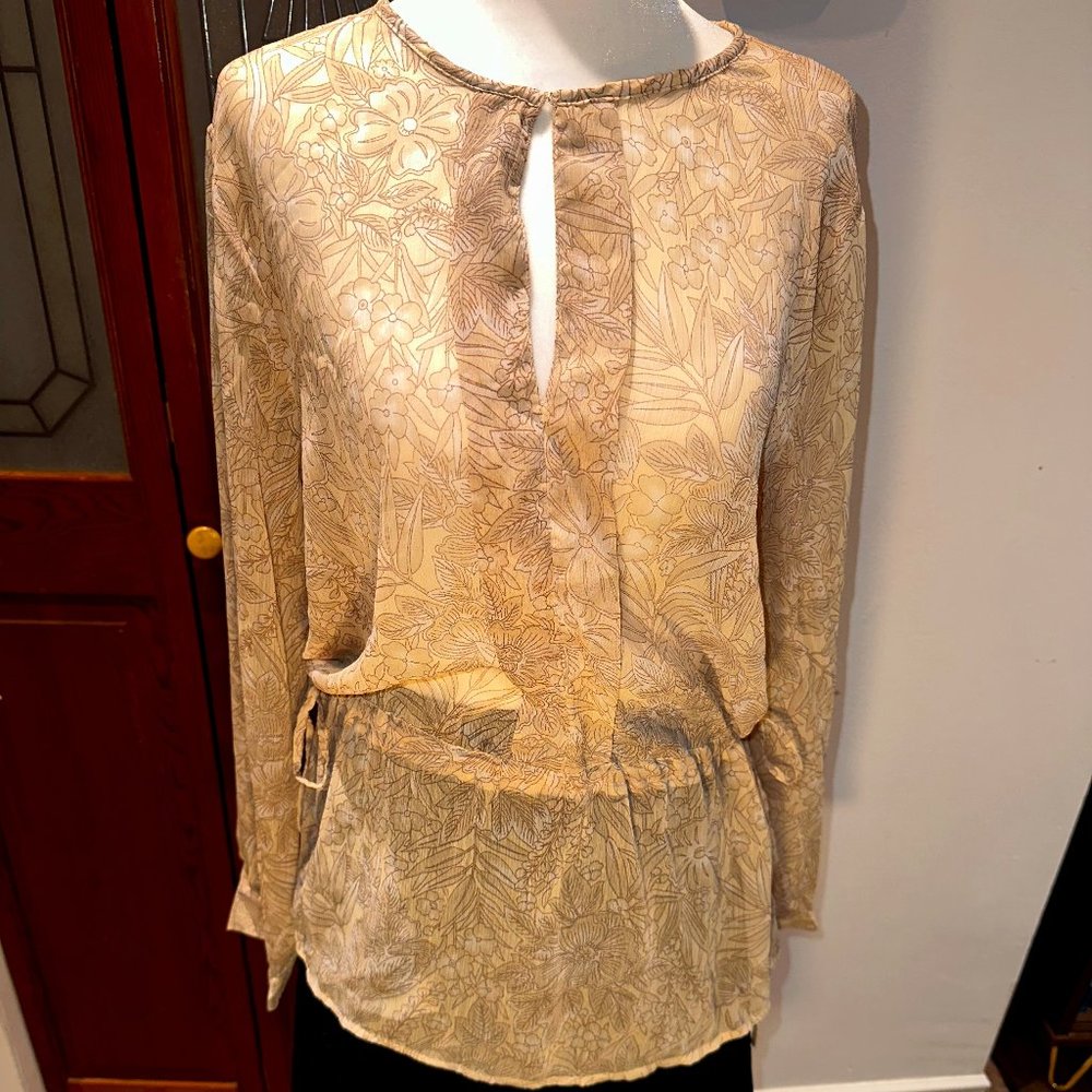 H&M - Beige Sheer Floral Top - US 12